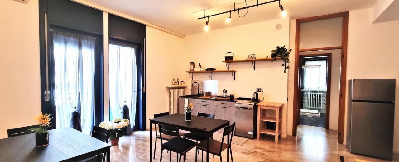 Guesthouse Tree Rooms Industrial Bergamo Exterior foto